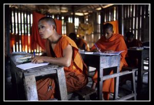 Buddhist Monks_07.jpg